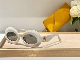 Picture of Loewe Sunglasses _SKUfw50716294fw